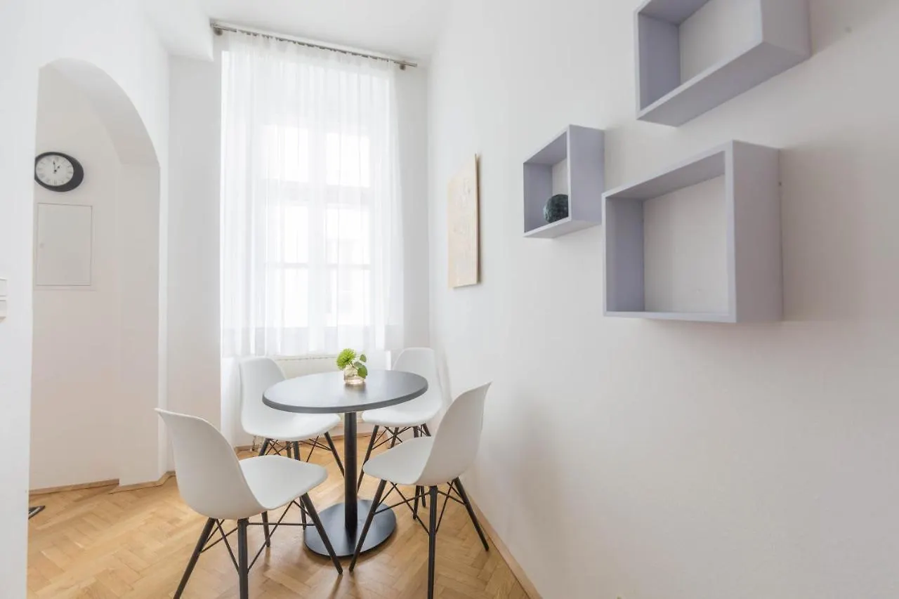 City Stay Vienna - Mariahilf Apartment